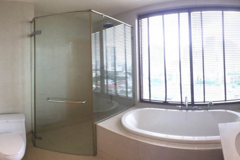 Condominio de 2 dormitorios en Bangkok, Tailandia № 143779 - foto 8