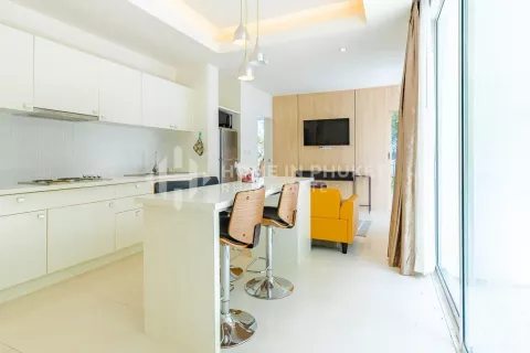 Condominio de 2 dormitorios en Kamala, Tailandia № 130995 - foto 4