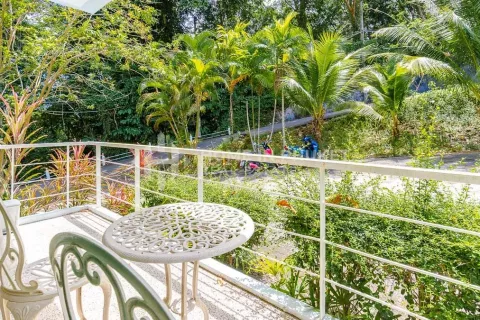 Condominio de 2 dormitorios en Kamala, Tailandia № 130995 - foto 12