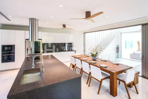 Casa de 5 dormitorios en Kata, Tailandia № 130996 - foto 6