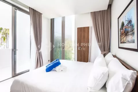 Casa de 5 dormitorios en Kata, Tailandia № 130996 - foto 16