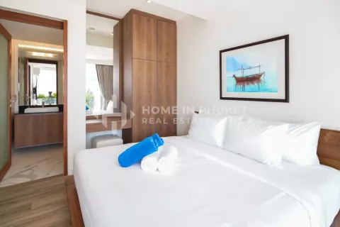 Casa de 5 dormitorios en Kata, Tailandia № 130996 - foto 22