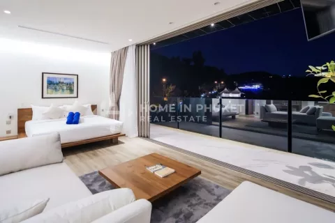 Casa de 5 dormitorios en Kata, Tailandia № 130996 - foto 12
