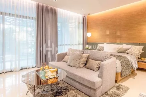 Estudio en el condominio en Phuket, Tailandia № 130994 - foto 2