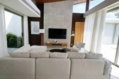 Chalet de 3 dormitorios en Phuket, Tailandia № 124558 - foto 4