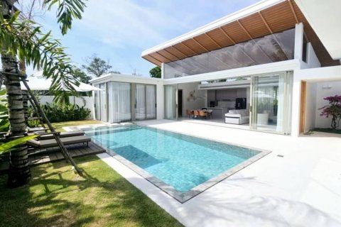 Chalet de 3 dormitorios en Phuket, Tailandia № 124558