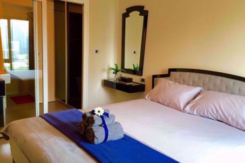 Condo à Khlong Toei, Bangkok, Thaïlande, 1 chambre № 76258 - photo 4