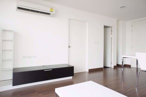 Condominio de 1 dormitorio en Watthana, Bangkok, Tailandia № 76254 - foto 3
