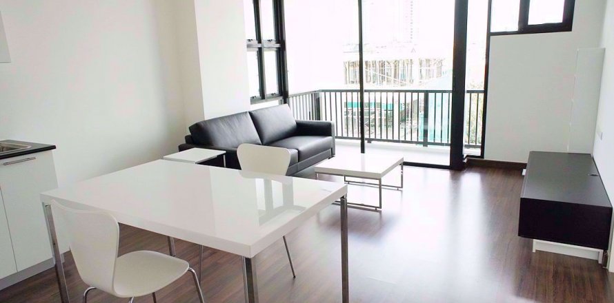 Condominio de 1 dormitorio en Watthana, Bangkok, Tailandia № 76254