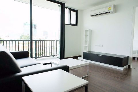 Condominio de 1 dormitorio en Watthana, Bangkok, Tailandia № 76254 - foto 2
