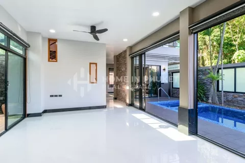 Casa de 2 dormitorios en Nai Harn Beach, Tailandia № 131594 - foto 3