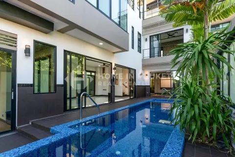 Maison sur Nai Harn Beach, Thaïlande 2 chambres № 131594