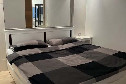 Condominio de 1 dormitorio en Bangkok, Tailandia № 143260 - foto 4