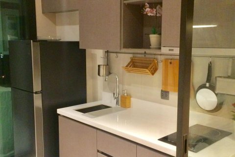 Condominio de 1 dormitorio en Bangkok, Tailandia № 143370 - foto 5