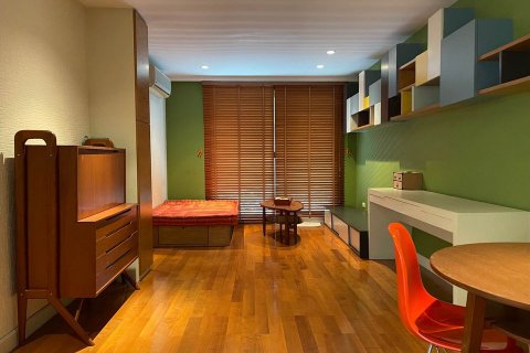 Condo in Bangkok, Thailand, 1 bedroom № 143262 - photo 2