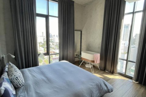 Condo in Bangkok, Thailand, 2 bedrooms  № 143263