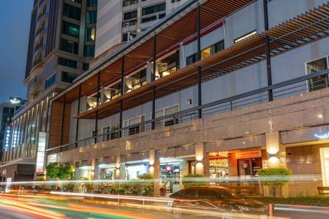 Condominio de 3 dormitorios en Bangkok, Tailandia № 104528 - foto 12