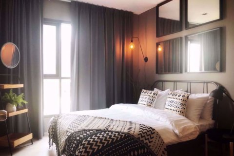 Condo à Bangkok, Thaïlande, 1 chambre à Life Sukhumvit 48  № 78334