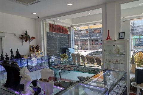 Local comercial 384 m2 en Pattaya, Tailandia № 144459 - foto 10