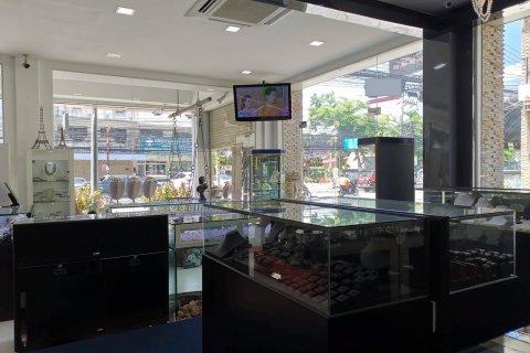 Local comercial 384 m2 en Pattaya, Tailandia № 144459 - foto 12
