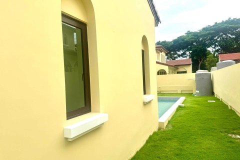 Casa de 3 dormitorios en Chon Buri, Tailandia № 144463 - foto 4