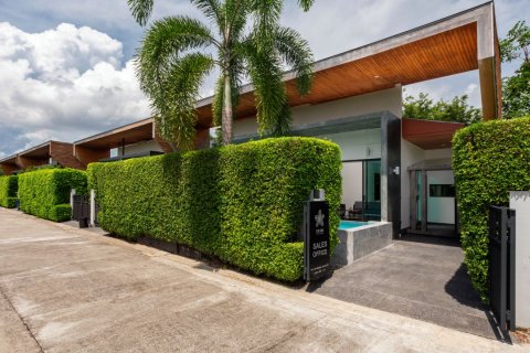 Вилла в The 8 Pool Villa, Пхукет, Таиланд с 3 комнатами  № 102892