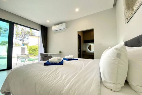 Chalet de 4 dormitorios en Phuket, Tailandia № 125813 - foto 6