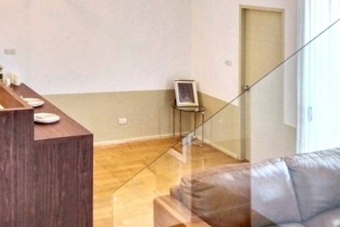 Dúplex de 1 dormitorio en Bangkok, Tailandia № 125812 - foto 2