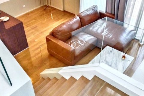Dúplex de 1 dormitorio en Bangkok, Tailandia № 125812 - foto 3