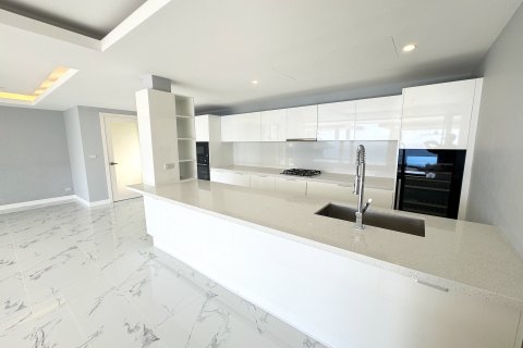 Casa de 5 dormitorios en Ko Samui, Tailandia № 111012 - foto 8