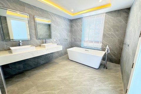 Casa de 5 dormitorios en Ko Samui, Tailandia № 111012 - foto 13