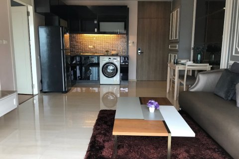 Condo in Bangkok, Thailand, 1 bedroom  № 111016