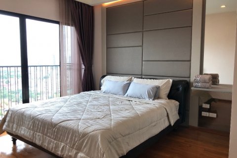 Condominio de 1 dormitorio en Bangkok, Tailandia № 111016 - foto 3