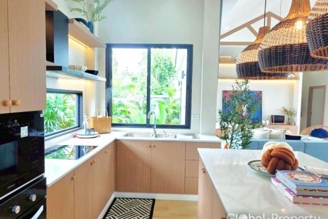 Casa de 3 dormitorios en Pattaya, Tailandia № 132299 - foto 9