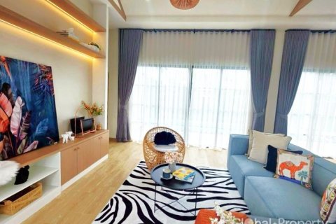Casa de 3 dormitorios en Pattaya, Tailandia № 132299 - foto 5