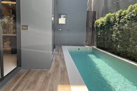 Chalet de 5 dormitorios en Chatuchak, Bangkok, Tailandia № 125994 - foto 6