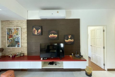 Chalet de 3 dormitorios en Kathu, Tailandia № 125996 - foto 4