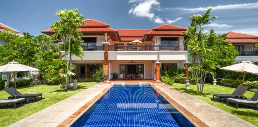 Chalet de 4 dormitorios en Phuket, Tailandia № 125999
