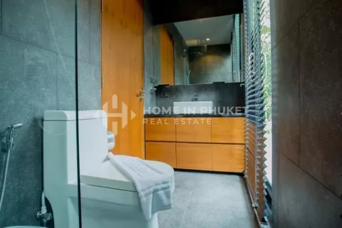 Casa de 3 dormitorios en Kamala, Tailandia № 131459 - foto 24