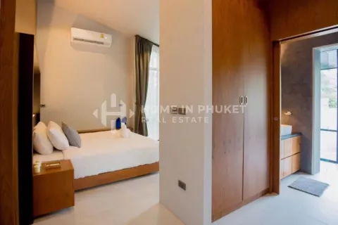Casa de 3 dormitorios en Kamala, Tailandia № 131459 - foto 22