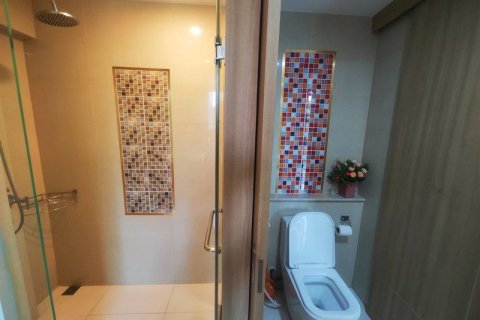 Condominio de 1 dormitorio en Pattaya, Tailandia № 123569 - foto 12