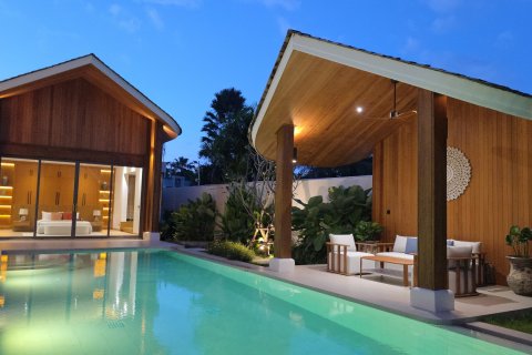Villa in Bang Tao, Thailand 4 bedrooms № 70945