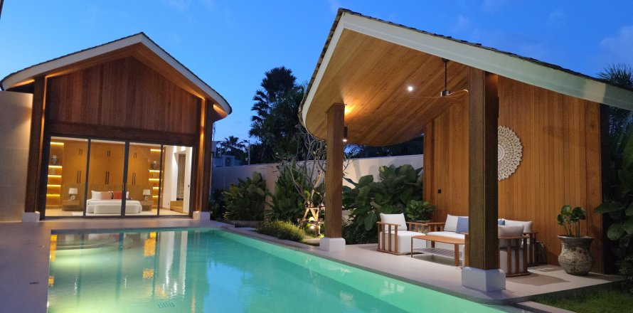 Chalet de 4 dormitorios en Bang Tao, Tailandia № 70945