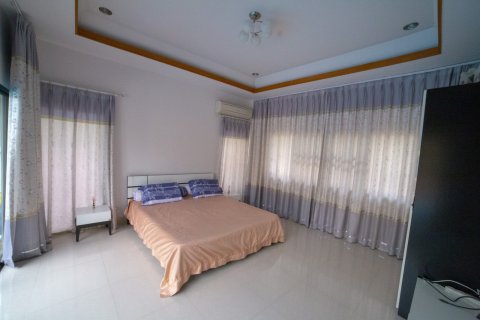 Casa de 3 dormitorios en Pattaya, Tailandia № 101293 - foto 13