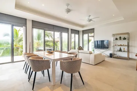 Condo à Bang Tao, Thaïlande, 3 chambres № 125608 - photo 6