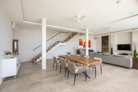 Casa de 5 dormitorios en Ko Samui, Tailandia № 101553 - foto 6