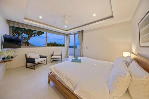 Casa de 5 dormitorios en Ko Samui, Tailandia № 101553 - foto 15