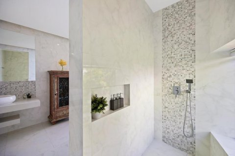 Casa de 5 dormitorios en Ko Samui, Tailandia № 101553 - foto 11
