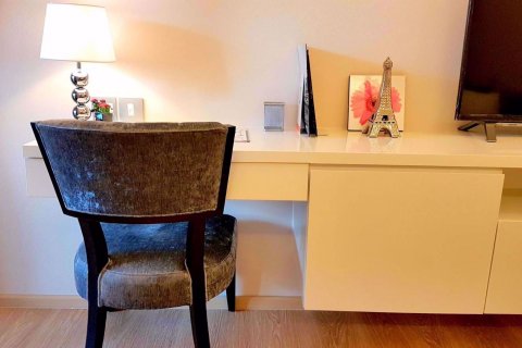 Condominio de 1 dormitorio en Watthana, Bangkok, Tailandia № 101552 - foto 3