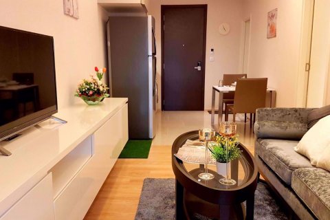 Condominio de 1 dormitorio en Watthana, Bangkok, Tailandia № 101552 - foto 2